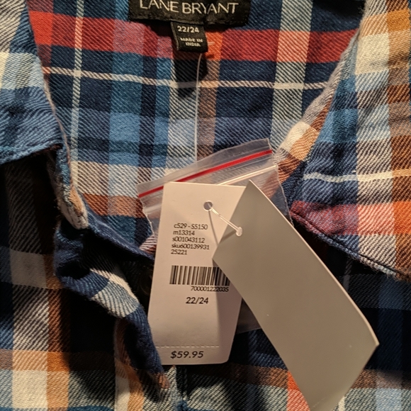 Lane Bryant Pull Over Long Sleeved Shirt - Picture 3 of 5